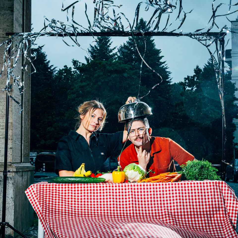 Podcast + Live Musik | Ur-Food-Crime: die Geschichte von Adam und Eva im Paradies (DE)