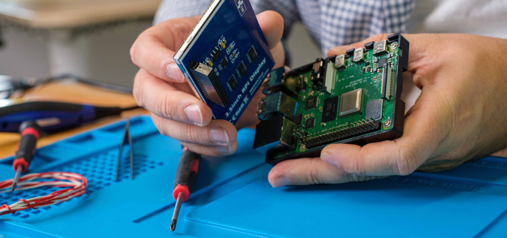 Das Repaircafé Dresden-Freital zu Gast in den Technischen Sammlungen