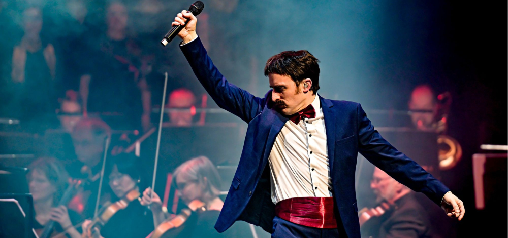 Queen Classical
