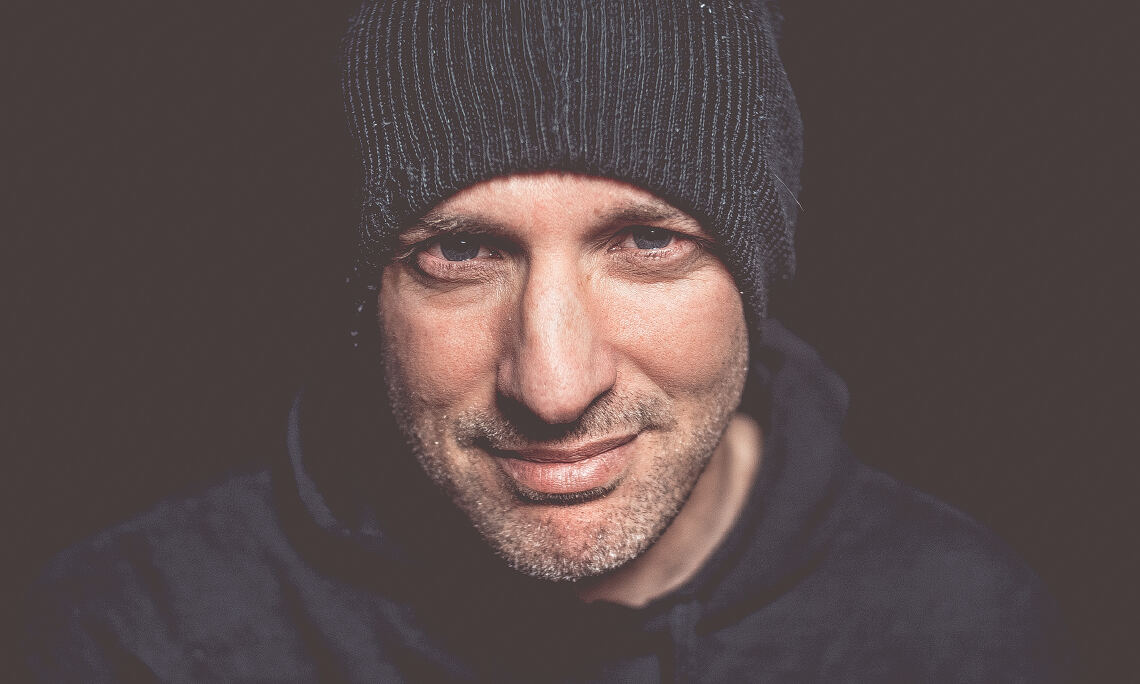 Armin Sengbusch: Depressionen leicht gemacht - Armin Sengbusch bringt das Thema Depressionen auf die Kabarettbühne. Und das Publikum lacht sich gesund