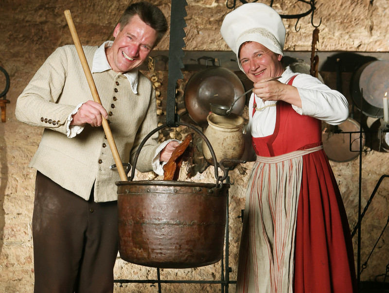 Unterwegs mit dem Küchenmeister - Ein Streifzug durch die Hofküche der Renaissance in drei Gängen