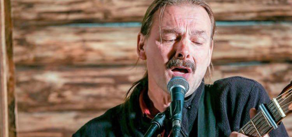 Live Musik mit Olaf Stellmäcke (deutscher Liedermacher aus Olbernhau)