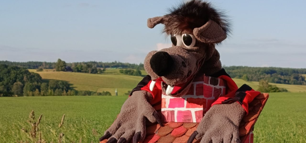 Männels Lutziges Puppentheater präsentiert: „Die 3 Schweinchen“