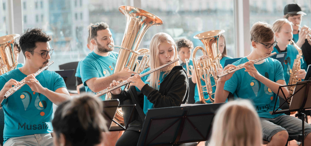 Fensterfunkeln – ein weihnachtliches Quizkonzert: Musaik-Orchester