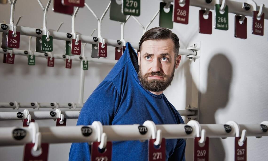 Bürger Lars Dietrich in der Keule - Am 7. Dezember wird der prominente Musiker und Schauspieler im „Herkuleskeulen-Schäferstündchen“ auch verra