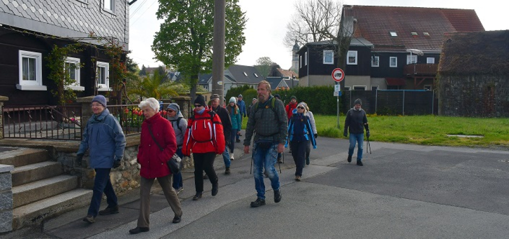 Wanderung entlang von Umgebindehäusern