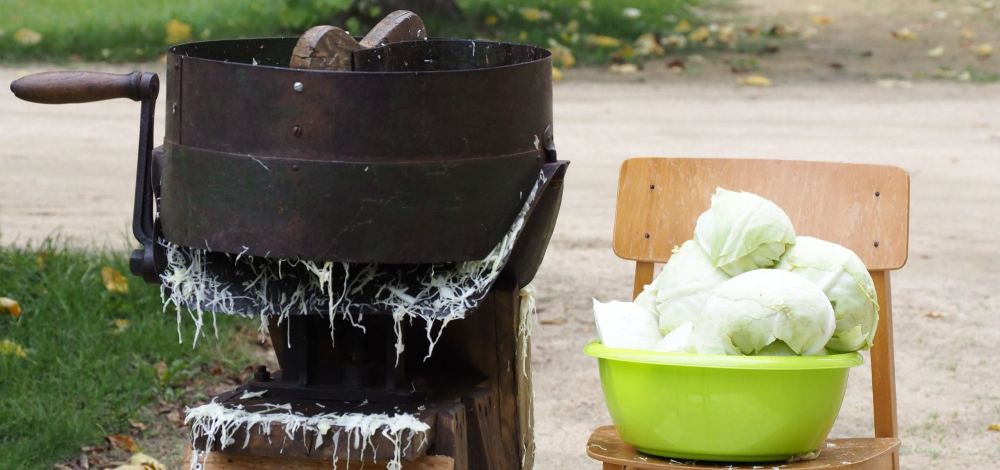 Herstellen von leckerem Sauerkraut