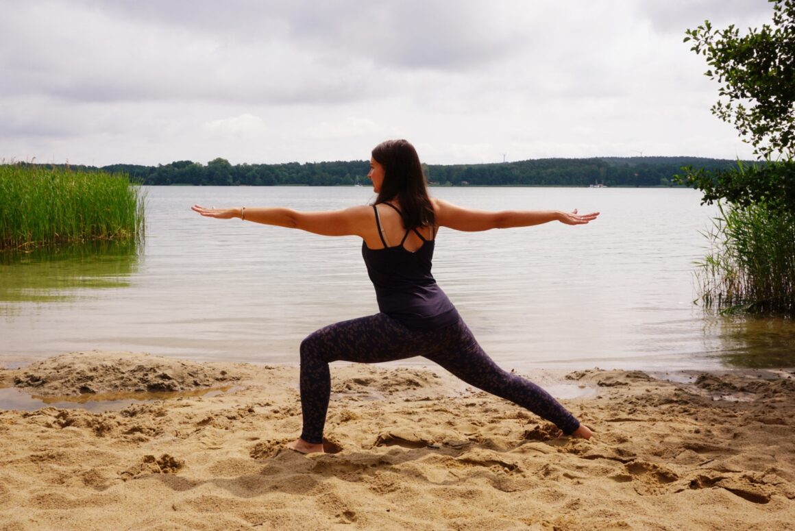 Somatic Yoga Flow | Annamaria Gothan