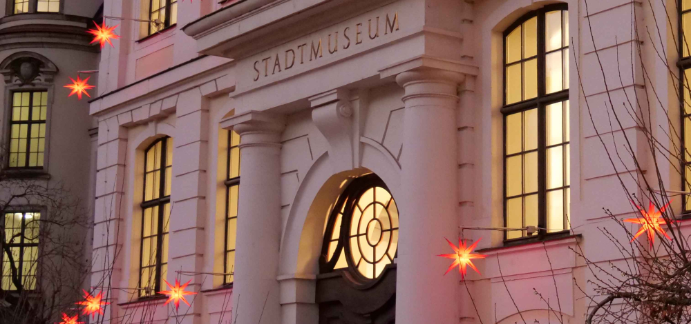 »Drei Haselnüsse für Aschenbrödel«  – Adventskonzert mit den »Bogenschützen«