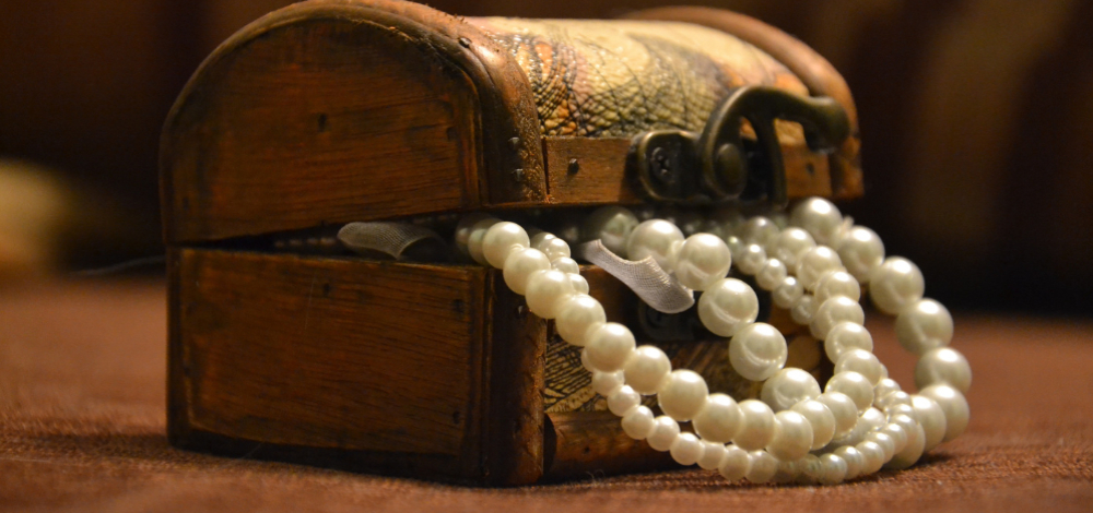 Taschenlampenführung mit Schatzsuche