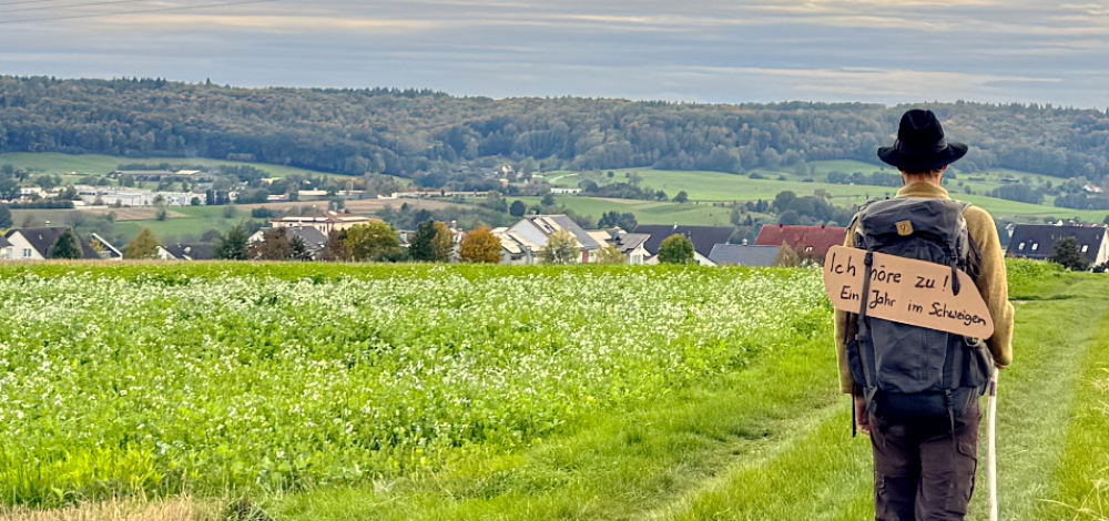 Ich höre zu – ein Jahr im Schweigen