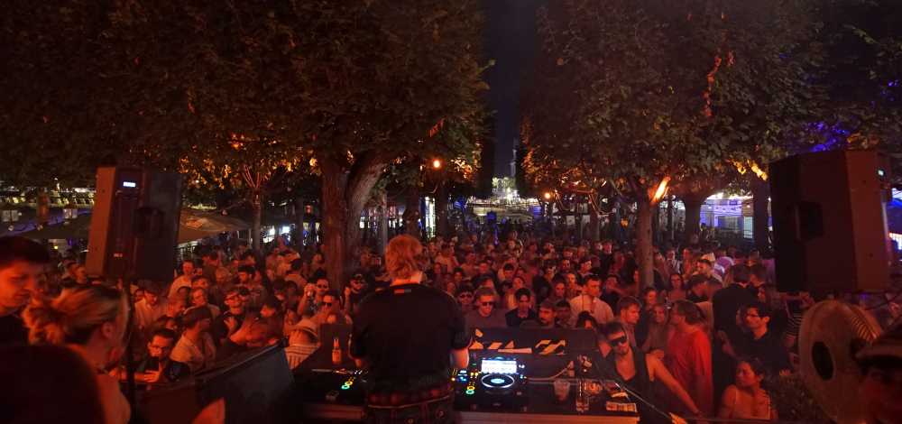 ElbaVista-Beats: House, Techno, Groove & Trance – DJ Elos & Wounded  I Eintritt frei
