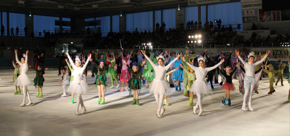 „DER GESTIEFELTE KATER“ - Märchen auf dem Eis 2025