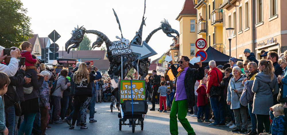 31. HERBST- und WEINFEST Radebeul mit XXVI. Internationalem Wandertheaterfestival "La Strada"
