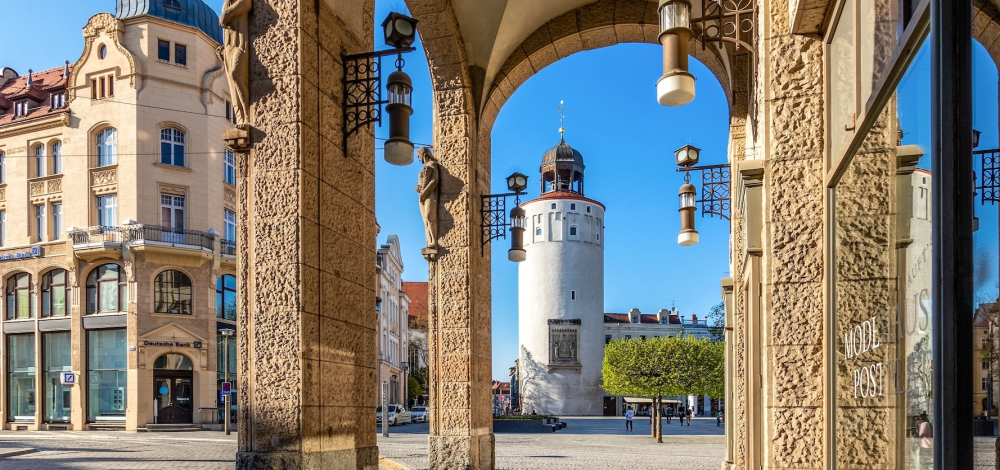 Dicker Turm: Wo Geschichte tanzen lernte