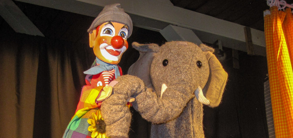 Kati’s Kasperl Theater präsentiert: „Kasper im Zirkus“