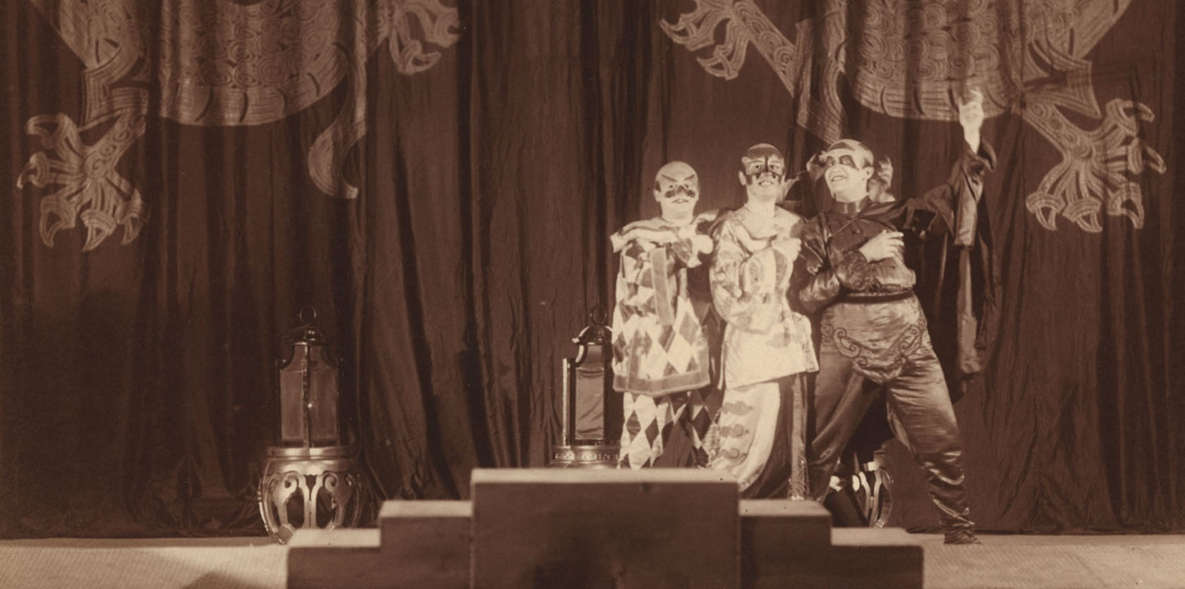 Aktenzeichen: __Fernöstliche Exotik im Schnellzug__