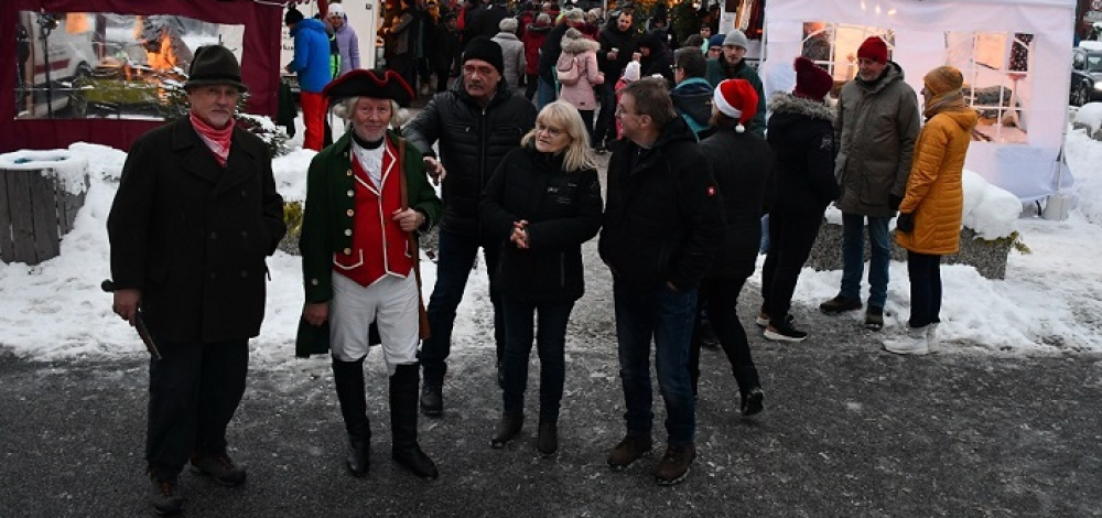 Karaseks Weihnachtsmarkt