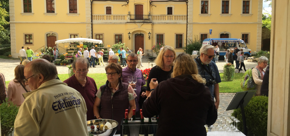 Wein-, Antik- und Gartenmarkt Schloss Proschwitz bei Meißen