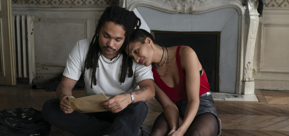 KINO: Father Mother Sister Brother