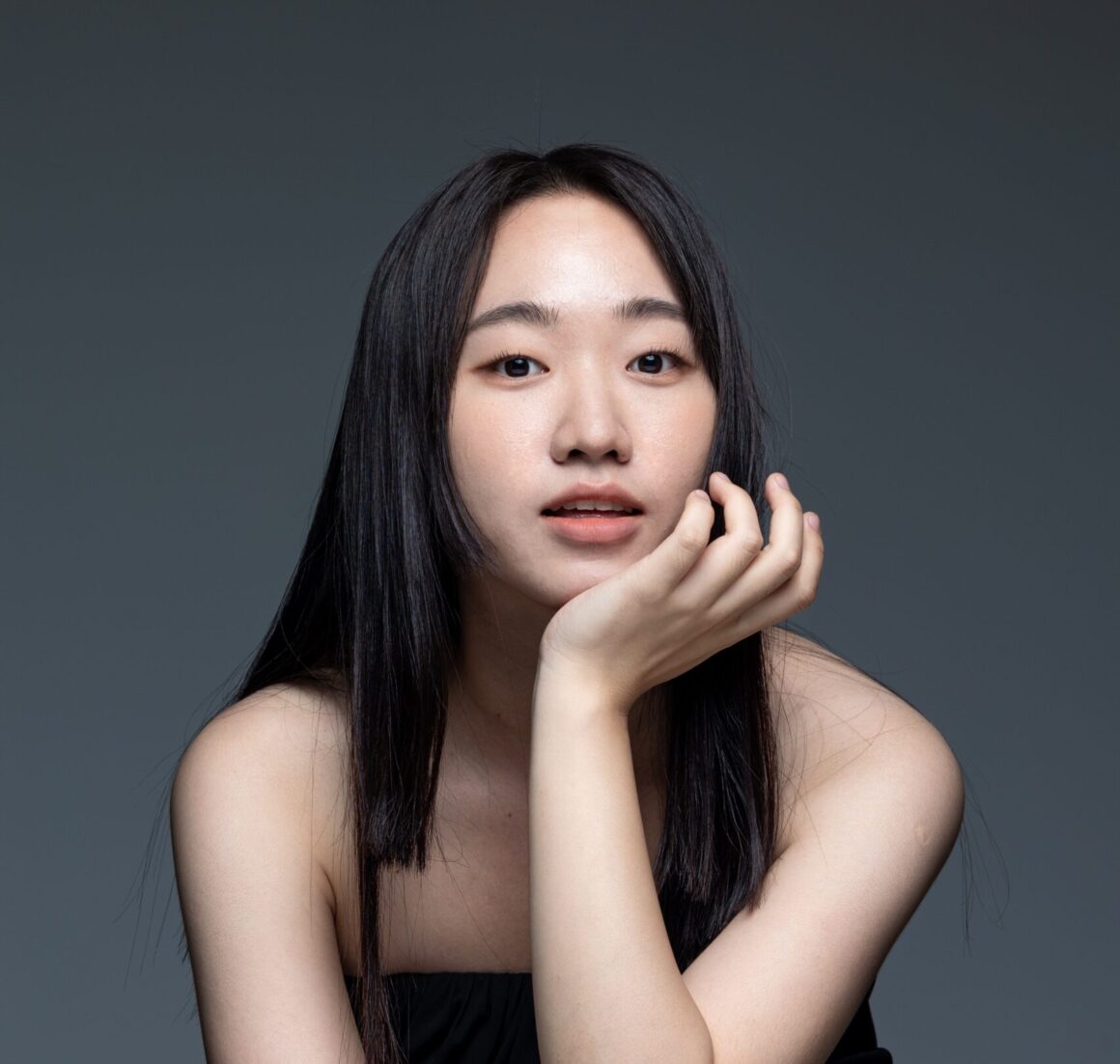 Gahyeon Joo (KOR) | Livepainting: Christopher Haley Simpson (EN)