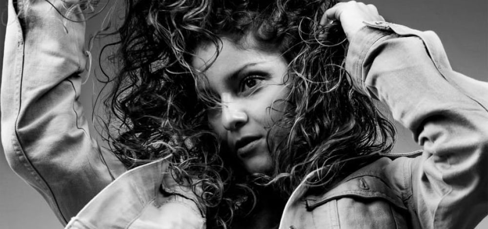 Maria Moctezuma (Mex) Mex-Grooves, Cumbia, Rock, Reggaeton