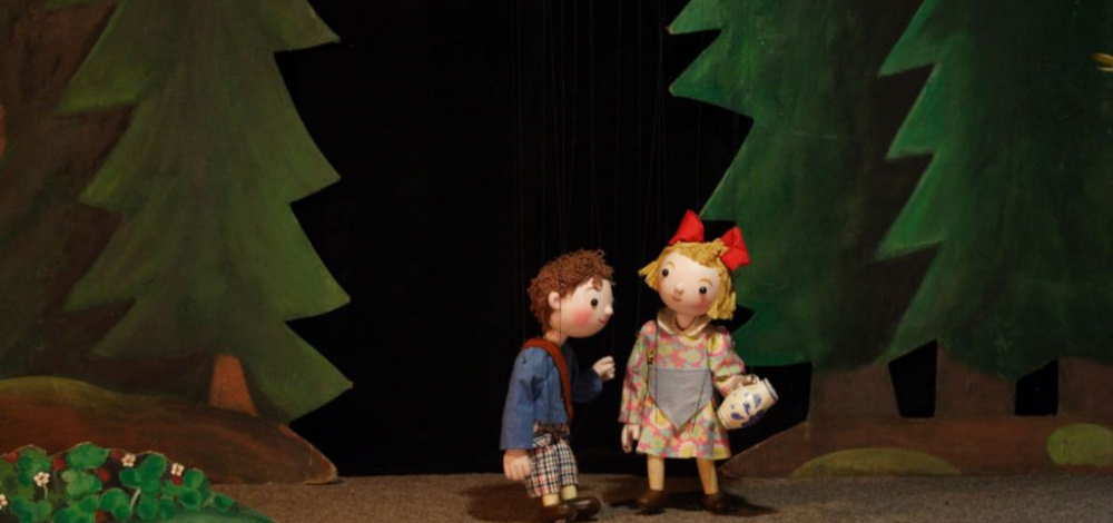 Puppentheater Zvoneček präsentiert: »Hänsel und Gretel«