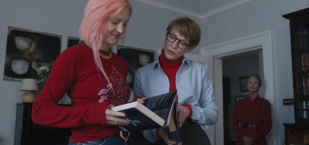 Steinhaus-Kino: "Father Mother Sister Brother"