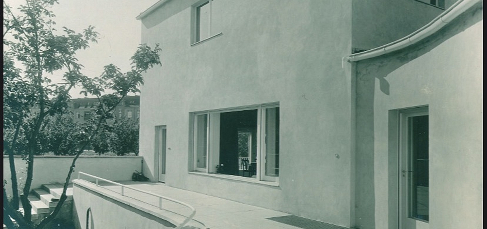 Busexkursion ins Haus Dr. Estrich nach Jüterbog im Rahmen des Konrad-Wachsmann-Jahres 2026