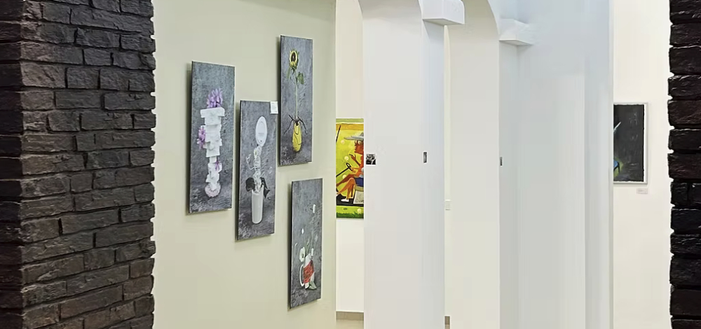 LANGE NACHT DER GALERIEN UND MUSEEN im dresdner barockviertel: "Routerland" · Quinten Clause