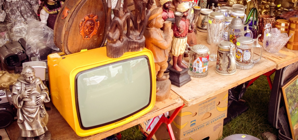 Repaircafé und Flohmarkt