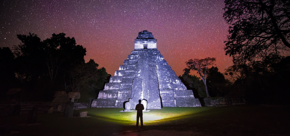Martin Engelmann präsentiert: LIVE-Filmreportage – „Die Weisheit der Maya“