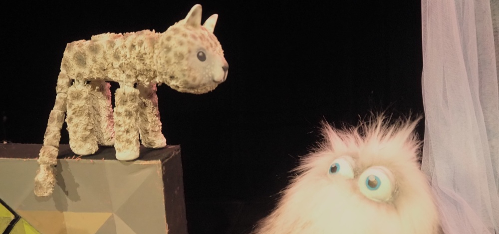 Puppentheater Divadlo U staré herečky – „Die lange Reise“ (Daleká cesta)