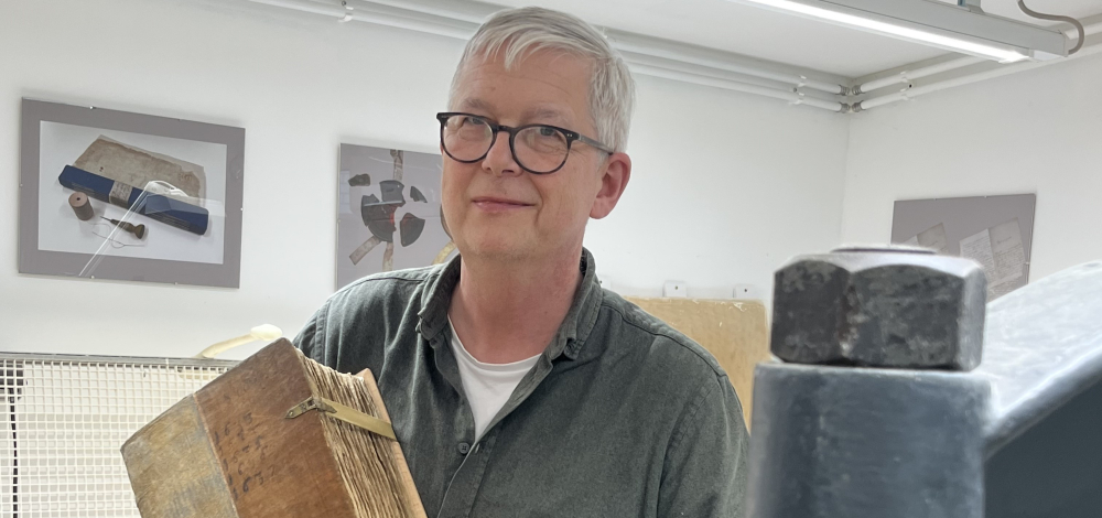 Galeriegespräch  mit Christoph Roth, Papier-  Buchrestaurator