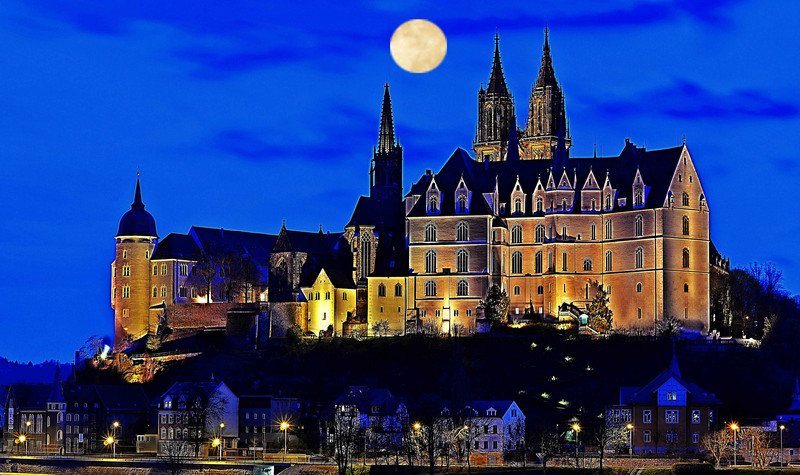 RESTKARTEN - »Mondscheinführung«