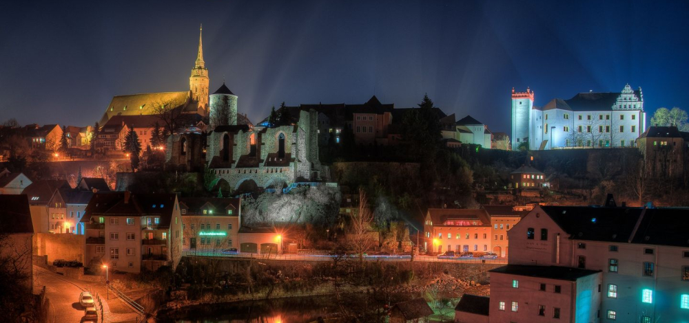 Abendzauber: Bautzens Gassen und der Burgturm