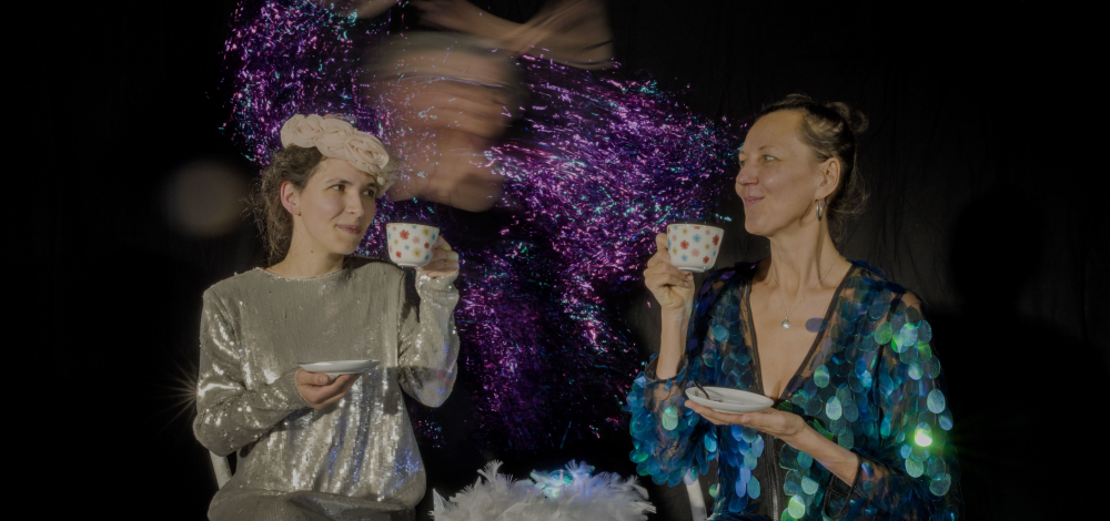 Bühne Let´s Dance - Eine Werkstattauf-führung des B:Clubs Tanztee