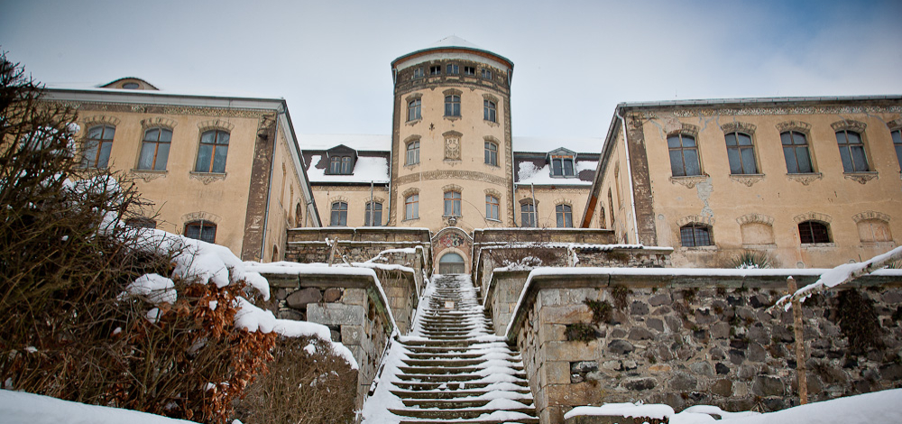 Schloss-Märchenstunde für Jung und Alt, Feuerschein, Führungen, Knecht Ruprecht uam.