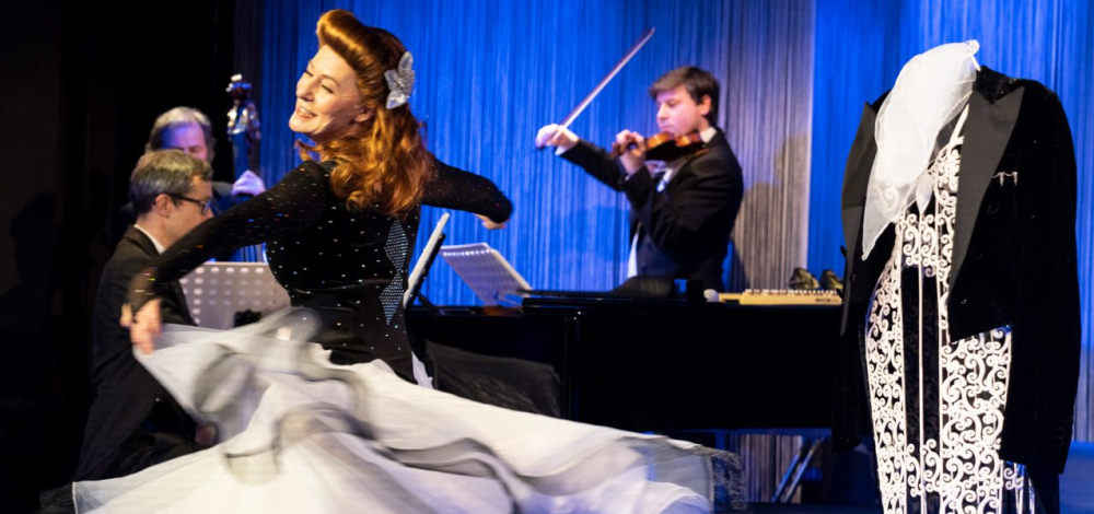 Ich brauche keine Millionen – Eine Marika-Rökk-Revue mit Antje Kahn und der Tanzkapelle Julischka