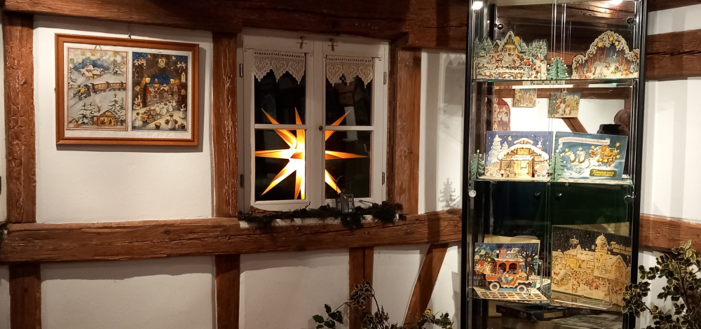 Ausstellung Historische Adventskalender