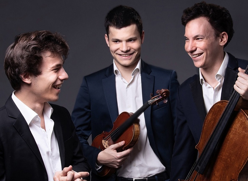 Dresdner Musikfestspiele: Musikalische Familienbande - Trio Moreau