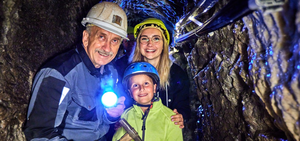 Kinderführung im Bergwerk mit Edelsteinsieben - Die Sächsische Schweiz untertage erleben