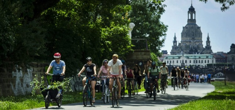 Bio-Erlebnistag: Solidarische Landwirtschaft „erfahren“/erleben (ADFC-Radtour, Hofbesichtigung dein Hof e. V., Kostproben, Mitgärtnern möglich)