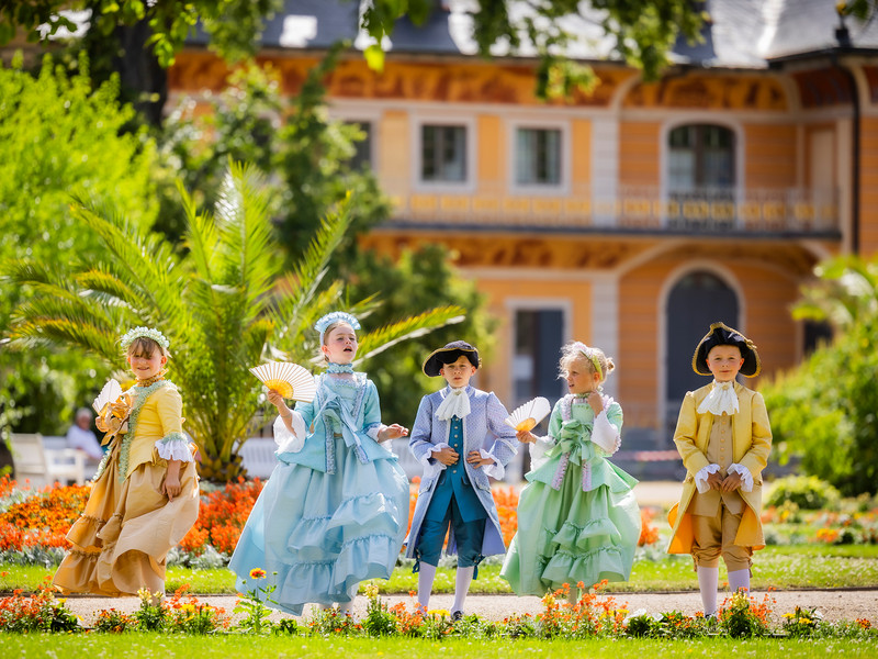 Ferienprogramm »Tanzworkshop – Darf ich bitten?«