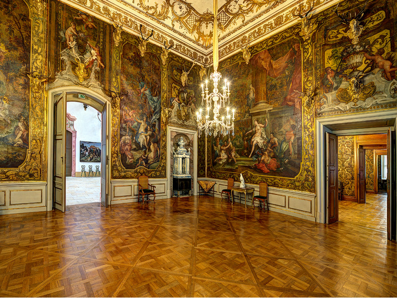 Führung Barockschloss exklusiv mit Porzellanquartier (So)
