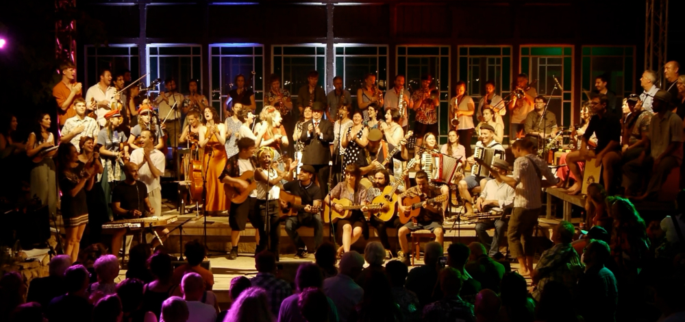TAG DER MUSIK / DAS GROSSE BAHNHOFSORCHESTER