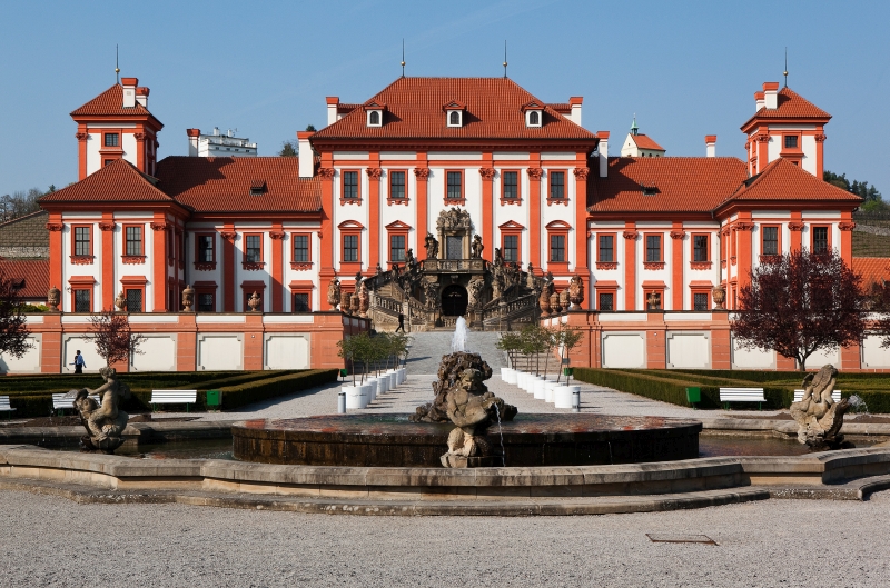 Finissage zur Sonderausstellung mit Vortrag "Nobel, nobel... Adelspaläste in Böhmen""