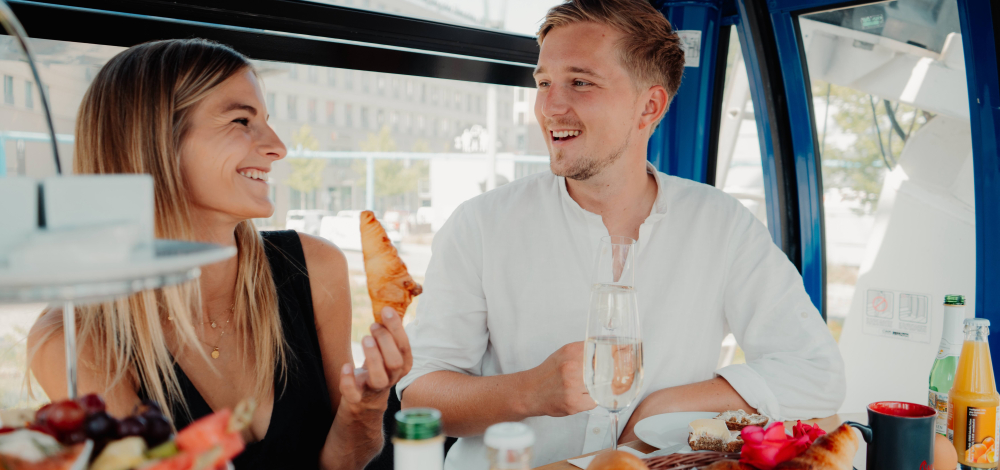 Frühstück über Dresden im Riesenrad