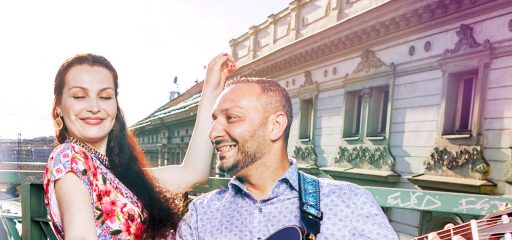 Roma-Gitarren World-Musik