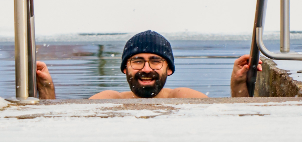 Eisbaden im Waldstranbad